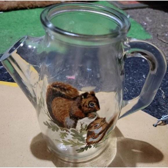 Westmoreland Glass 5.5x6 In Pitcher Handle Snub Nose SpoutSquirrel DecalVtg